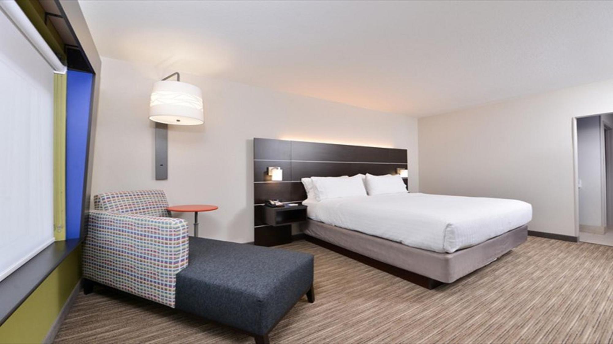 Holiday Inn Express & Suites - Parkersburg East By Ihg Kültér fotó