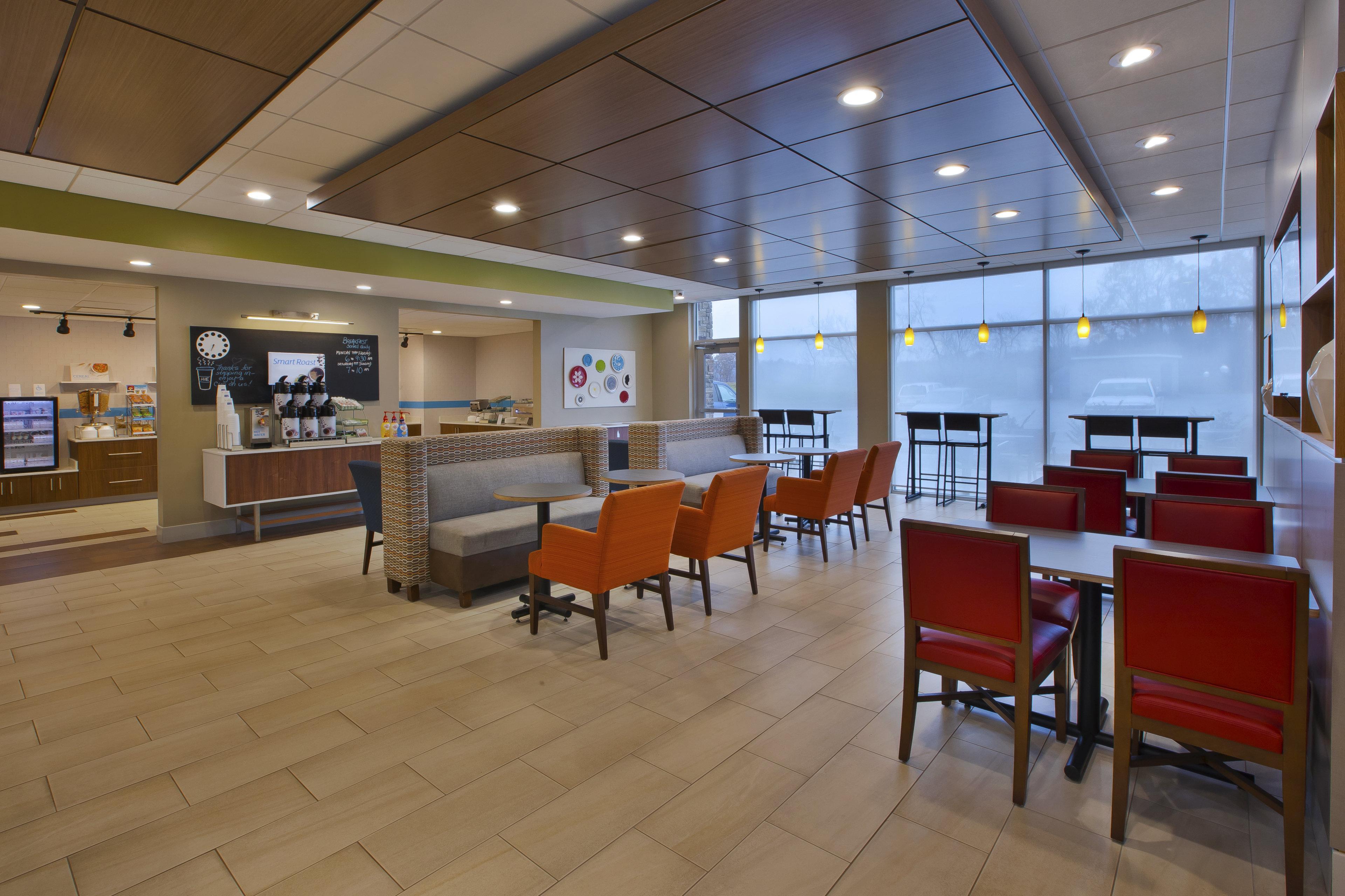 Holiday Inn Express & Suites - Parkersburg East By Ihg Kültér fotó