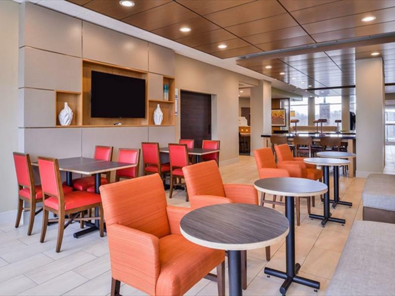 Holiday Inn Express & Suites - Parkersburg East By Ihg Kültér fotó
